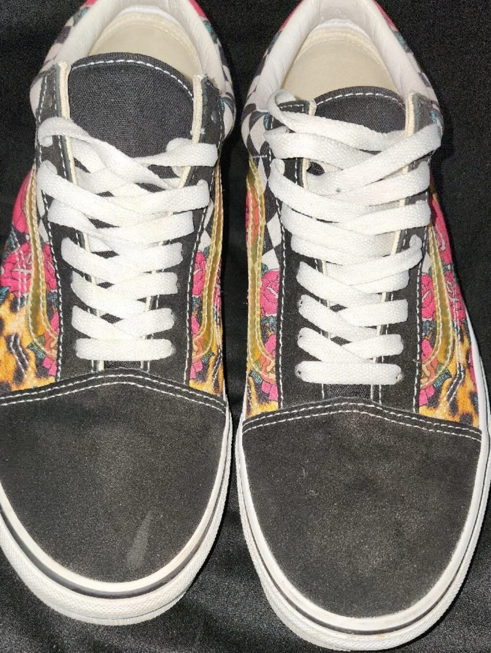 Men's Black & Pink Floral Leopard VANS Casual Sneakers Sz. 9.5